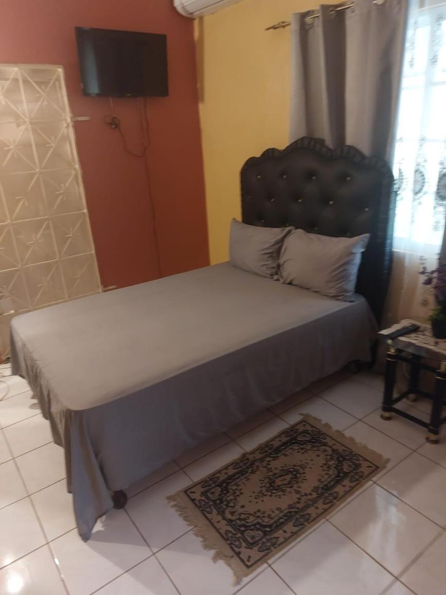 Griffiths Guest House White Hill ภายนอก รูปภาพ