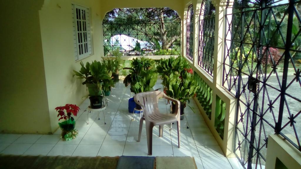 Griffiths Guest House White Hill ภายนอก รูปภาพ